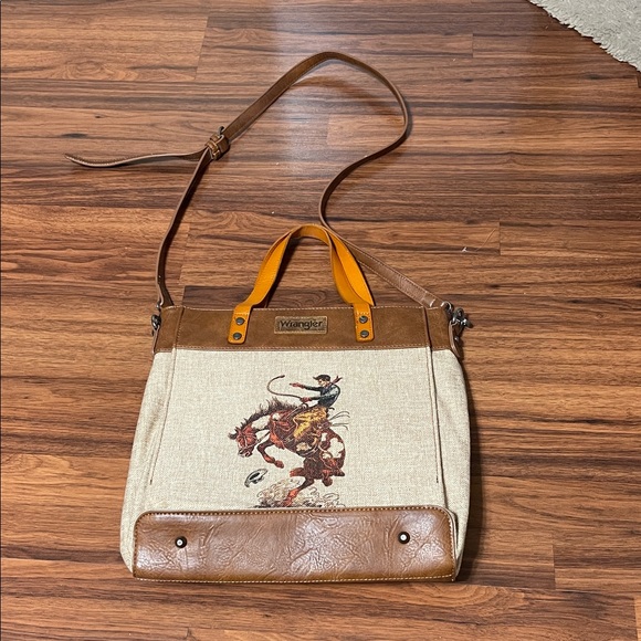 Wrangler Handbags - Wrangler buckin bronco rodeo Cream and Brown Tote Bag